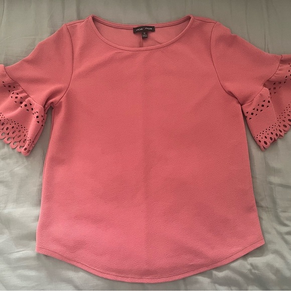 Moa Moa Pink Boxy Blouse with Ruffled Sleeves - Picture 1 of 4